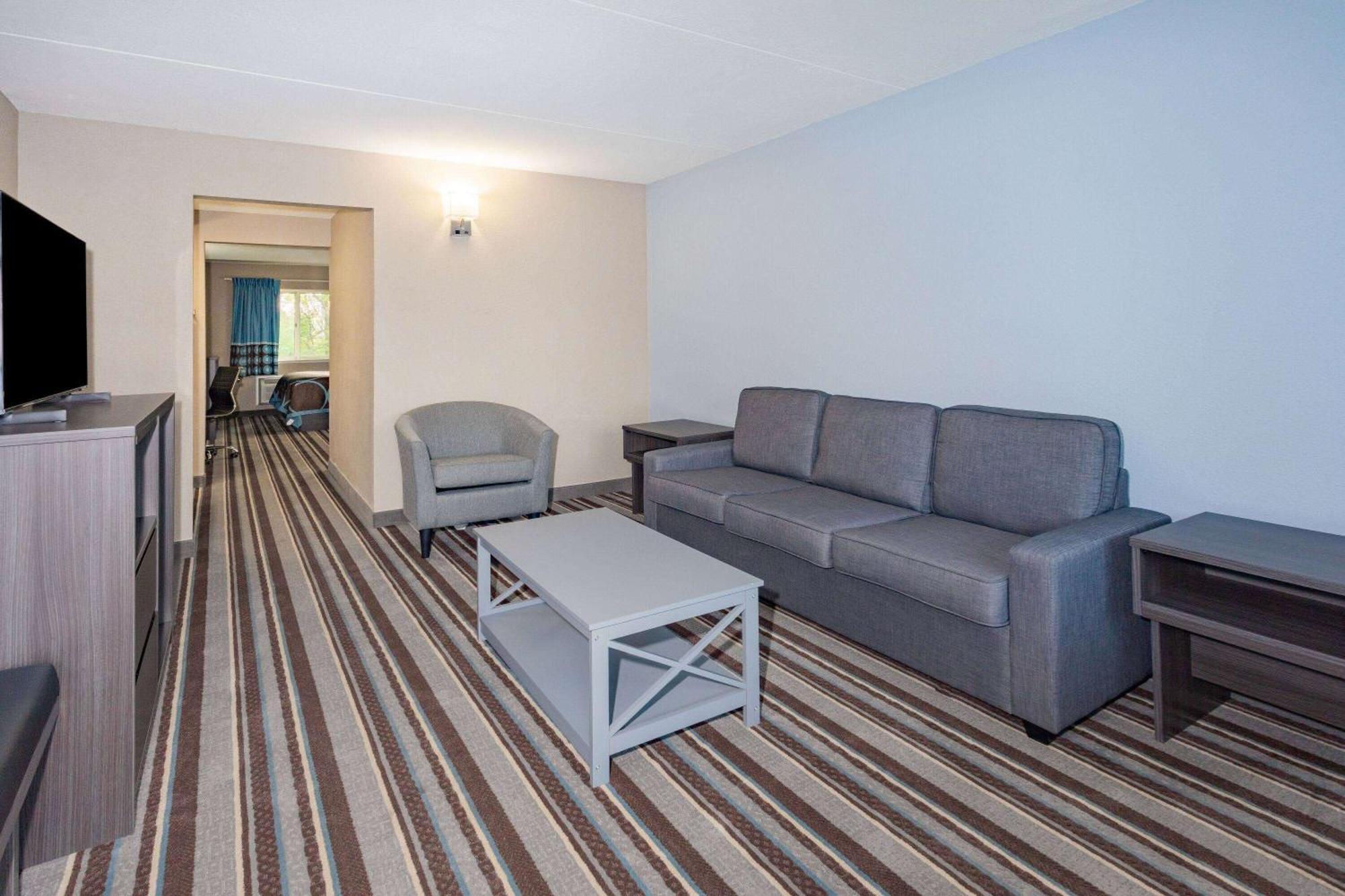 Super 8 By Wyndham Marysville/Port Huron Area Esterno foto